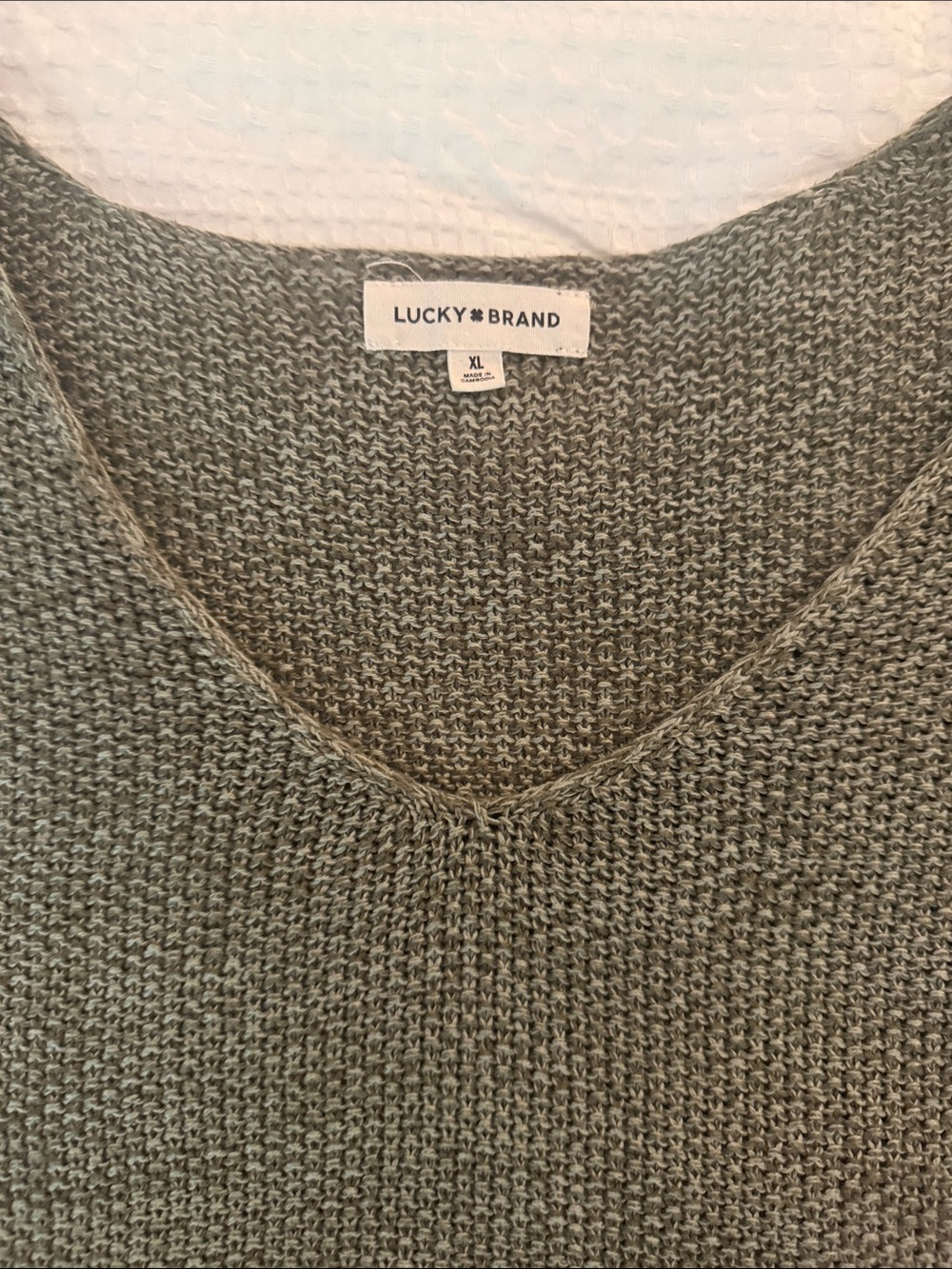 Lucky Brand Olive V-Neck Textured Knit Sweater - Picture 1 of 2